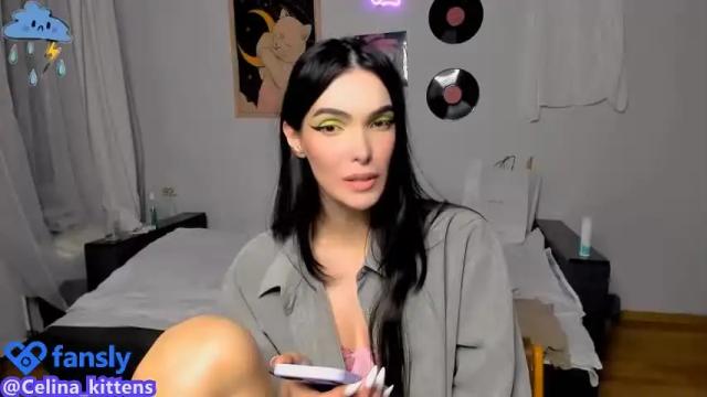 Image 4 of celine_rose Stream on Chaturbate on 13 months ago