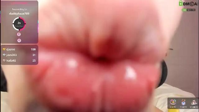 Image 3 of celine_rose Stream on Chaturbate on 3 months ago
