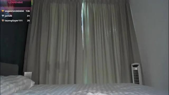 Image 12 of celine_rose Stream on Chaturbate on 1 month ago