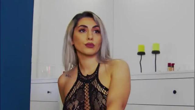 Image 2 of celinemeyerr Stream on Chaturbate on 1 month ago