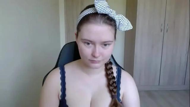 Image 8 of celinenatur Stream on Chaturbate on 1 month ago