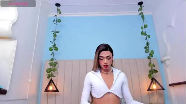 Image 8 of cellesteevans Stream on Chaturbate on 6 months ago