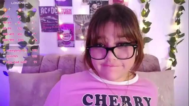 Image 12 of chaarlotte_1 Stream on Chaturbate on 2 months ago