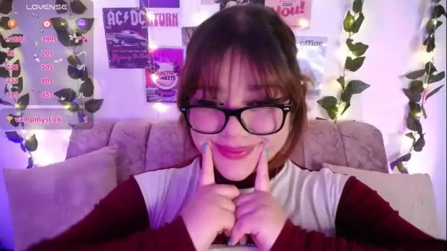 Image 3 of chaarlotte_1 Stream on Chaturbate on 1 month ago