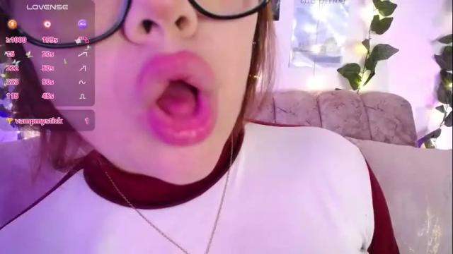 Thumbnail 3, chaarlotte_1's Stream at Chaturbate, 1 month ago