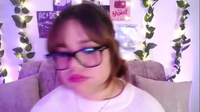 Image 8 of chaarlotte_1 Stream on Chaturbate on 1 month ago