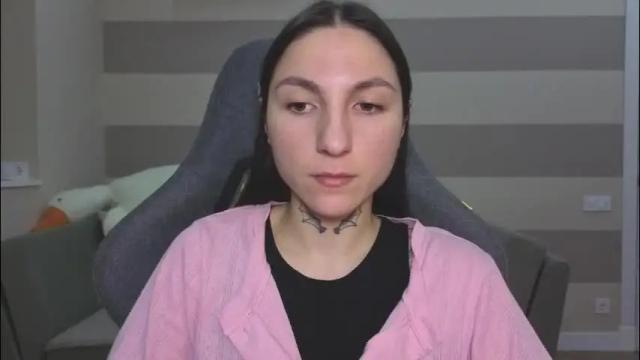 Image 11 of chabibiann Stream on Chaturbate on 17 days ago