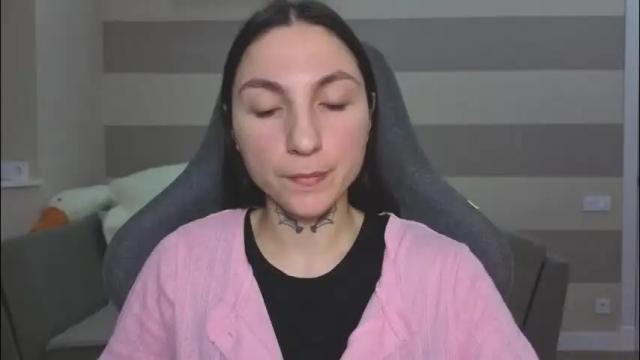 Image 7 of chabibiann Stream on Chaturbate on 17 days ago