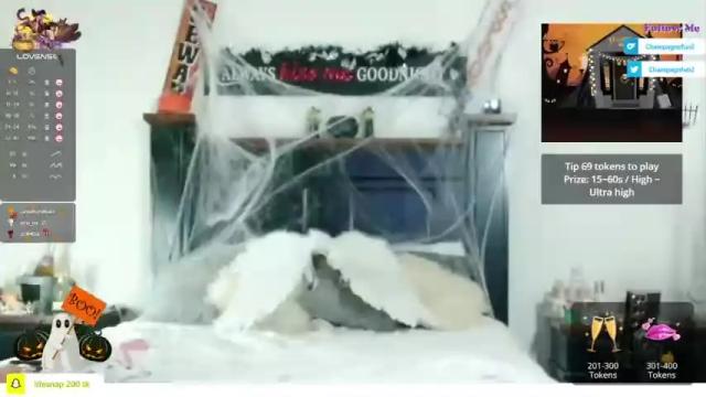 Image 8 of champagnefun Stream on Chaturbate on 19 months ago