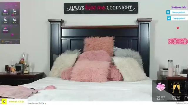 Image 11 of champagnefun Stream on Chaturbate on 19 months ago