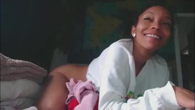 Image 10 of chaneel_ Stream on Chaturbate on 17 days ago