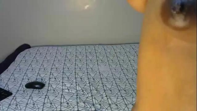 Image 4 of chanel_kissxx Stream on Chaturbate on 2 months ago