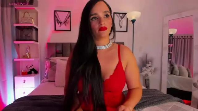 Image 3 of chanel_palmer Stream on Chaturbate on 17 months ago
