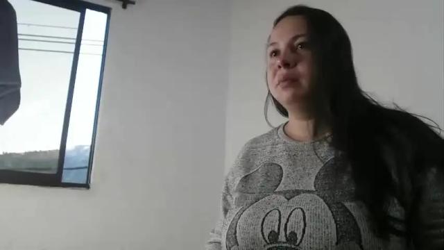 Image 2 of chanell15 Stream on Chaturbate on 16 months ago