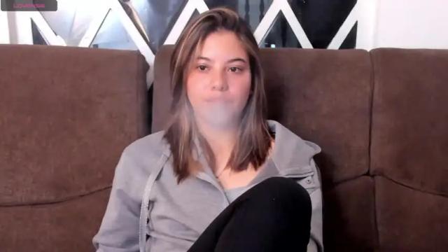 Image 2 of chanell1_ Stream on Chaturbate on 13 months ago