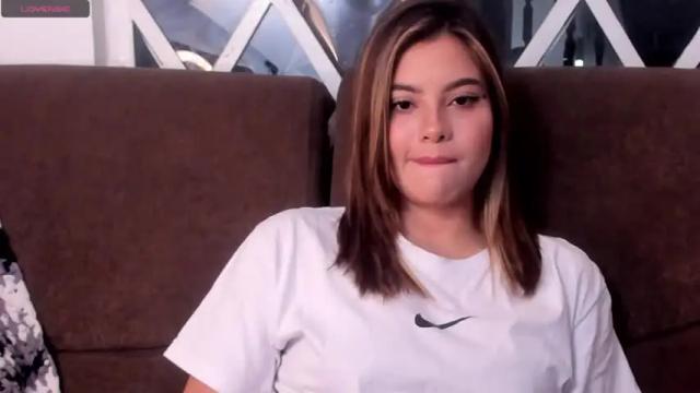 Image 2 of chanell1_ Stream on Chaturbate on 13 months ago