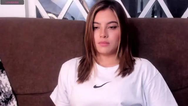 Image 6 of chanell1_ Stream on Chaturbate on 13 months ago