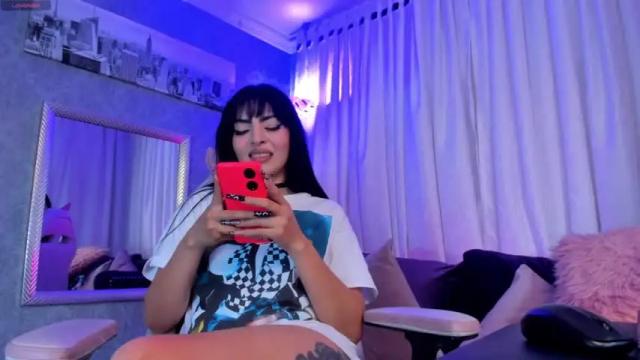 Thumbnail 3, chanell_salicetti's Stream at Chaturbate, 17 months ago