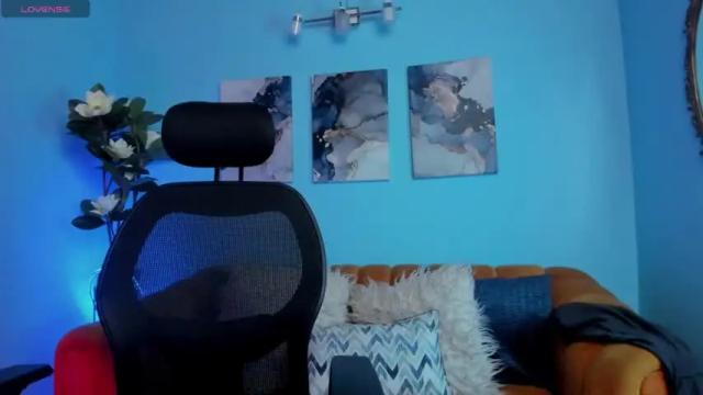 Thumbnail 2, chanell_salicetti's Stream at Chaturbate, 17 months ago