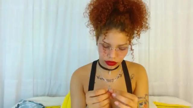 Image 8 of chanelldupont Stream on Chaturbate on 20 months ago