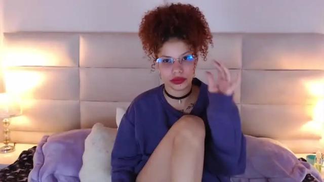 Image 4 of chanelldupont Stream on Chaturbate on 19 months ago