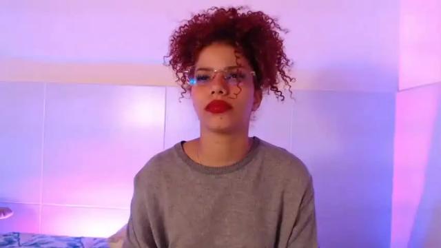 Image 4 of chanelldupont Stream on Chaturbate on 18 months ago