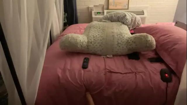 Image 12 of chanelmaxxx Stream on Chaturbate on 1 month ago