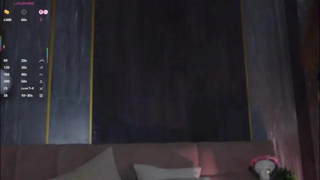 Image 10 of chanelmay Stream on Chaturbate on 27 days ago