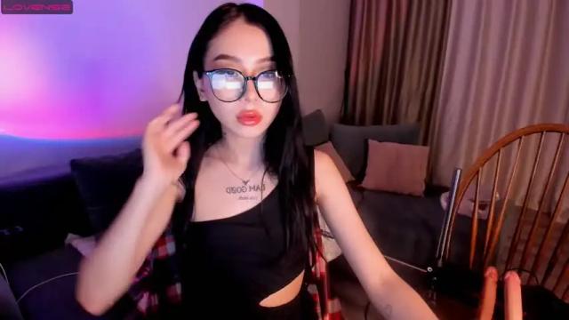 Image 2 of chanlia Stream on Chaturbate on 25 months ago