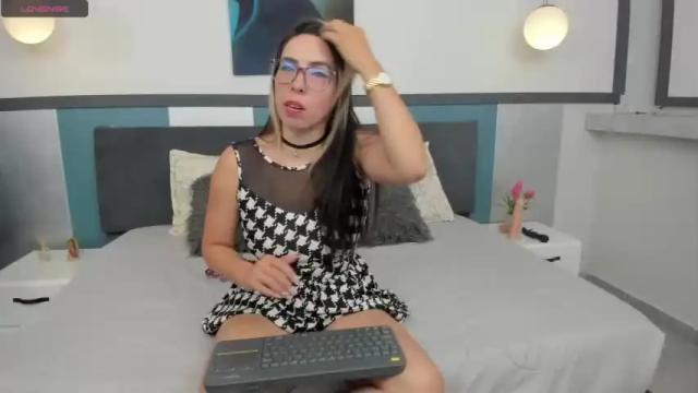 Image 8 of channel_rousse Stream on Chaturbate on 15 months ago