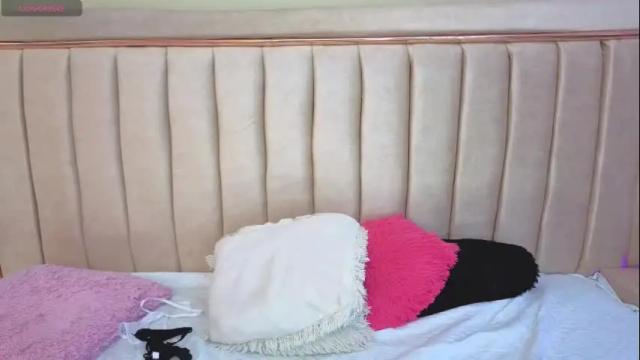 Image 11 of channeljonson Stream on Chaturbate on 13 days ago