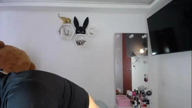 Image 3 of channelrose_1 Stream on Chaturbate on 1 month ago