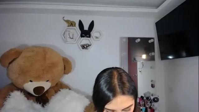Image 12 of channelrose_1 Stream on Chaturbate on 25 days ago