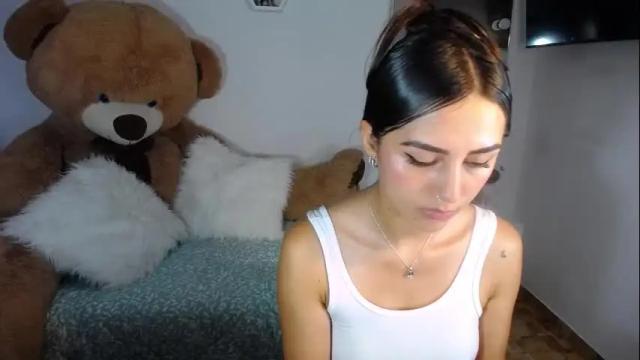 Image 11 of channelrose_1 Stream on Chaturbate on 23 days ago