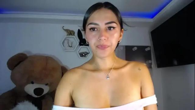 Image 6 of channelrose_1 Stream on Chaturbate on 23 days ago