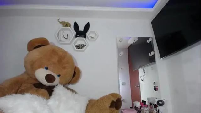 Image 8 of channelrose_1 Stream on Chaturbate on 10 days ago