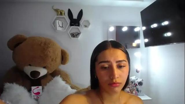 Image 2 of channelrose_1 Stream on Chaturbate on 3 days ago