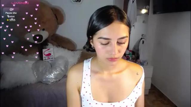 Image 8 of channelrose_1 Stream on Chaturbate on 2 months ago