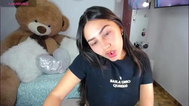 Image 2 of channelrose_1 Stream on Chaturbate on 27 days ago