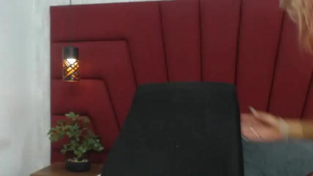 Image 12 of chantal_012 Stream on Chaturbate on 28 months ago