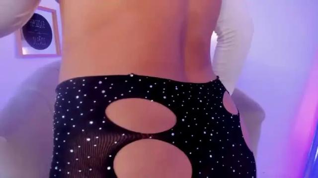 Image 8 of chantal_giordano Stream on Chaturbate on 18 months ago