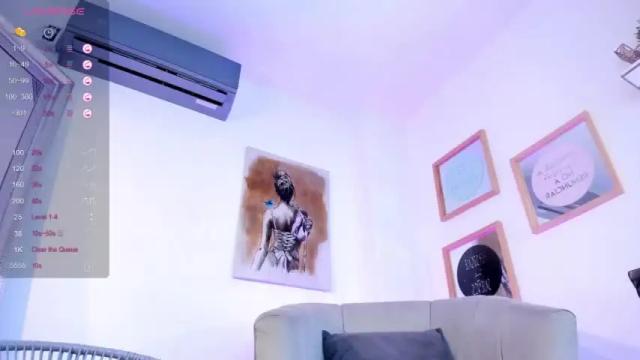 Image 12 of chantal_giordano Stream on Chaturbate on 17 months ago
