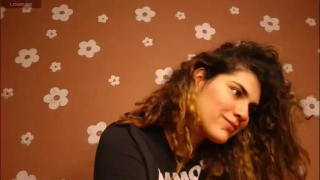 Image 6 of chantal_leon Stream on Chaturbate on 5 months ago