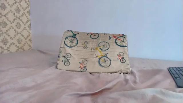 Image 2 of chantal_taylor_ Stream on Chaturbate on 4 days ago