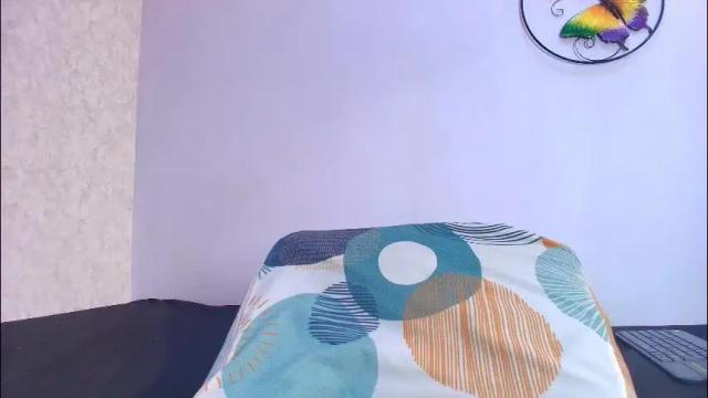 Image 3 of chantal_taylor_ Stream on Chaturbate on 1 month ago