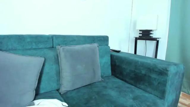 Image 2 of chantall_smiith Stream on Chaturbate on 15 months ago