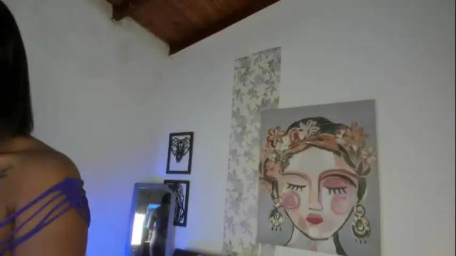 Image 2 of chantall_smith Stream on Chaturbate on 1 month ago