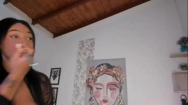Image 4 of chantall_smith Stream on Chaturbate on 21 days ago