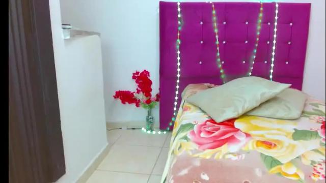 Image 8 of chantalsemenova2023 Stream on Chaturbate on 8 days ago