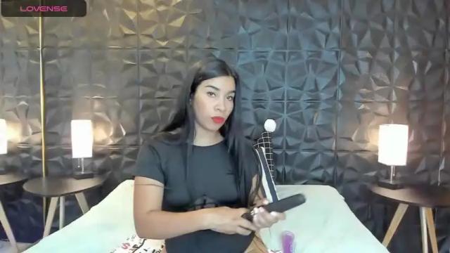 Thumbnail 1, chantelle_giaxx's Stream at Chaturbate, 14 months ago